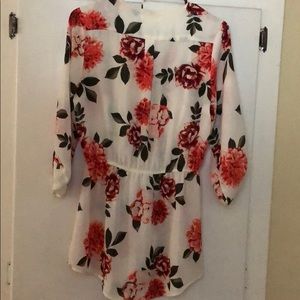 stella Tweed Other - Stella Tweed Floral Romper stella Tweed Other - Stella Tweed Floral Romper